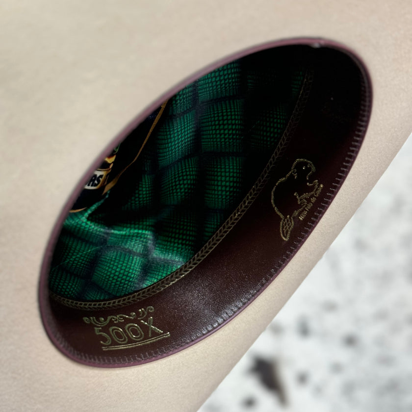 TEXANA EN PELAJE DE CASTOR