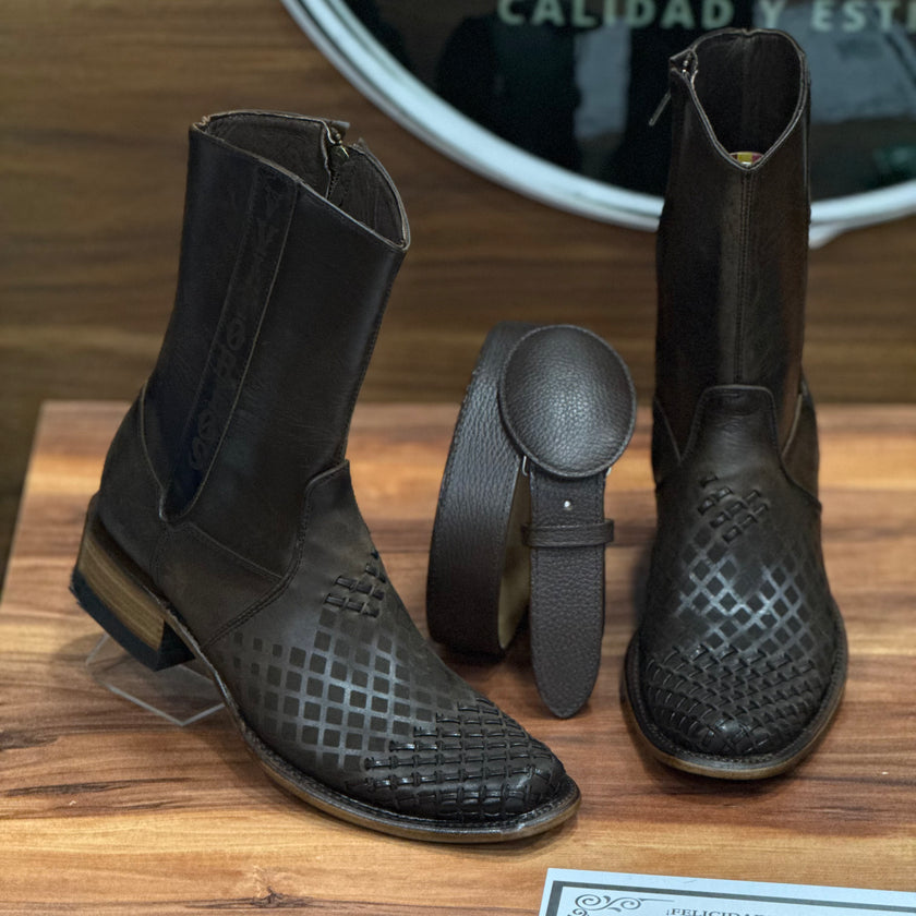 Máximo Petatillo y láser café