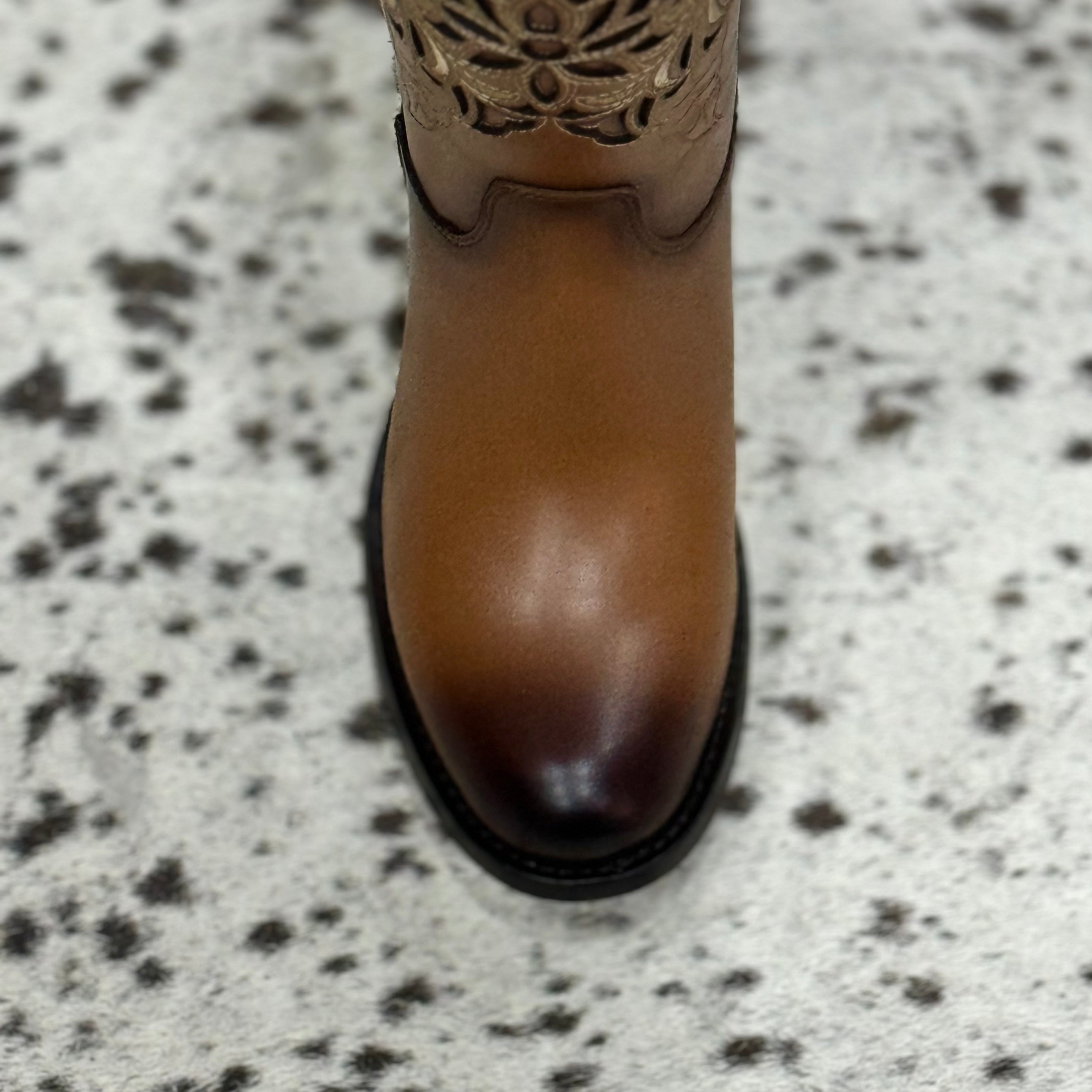 BOTA VANIDOSA MIEL TUVO ALTO