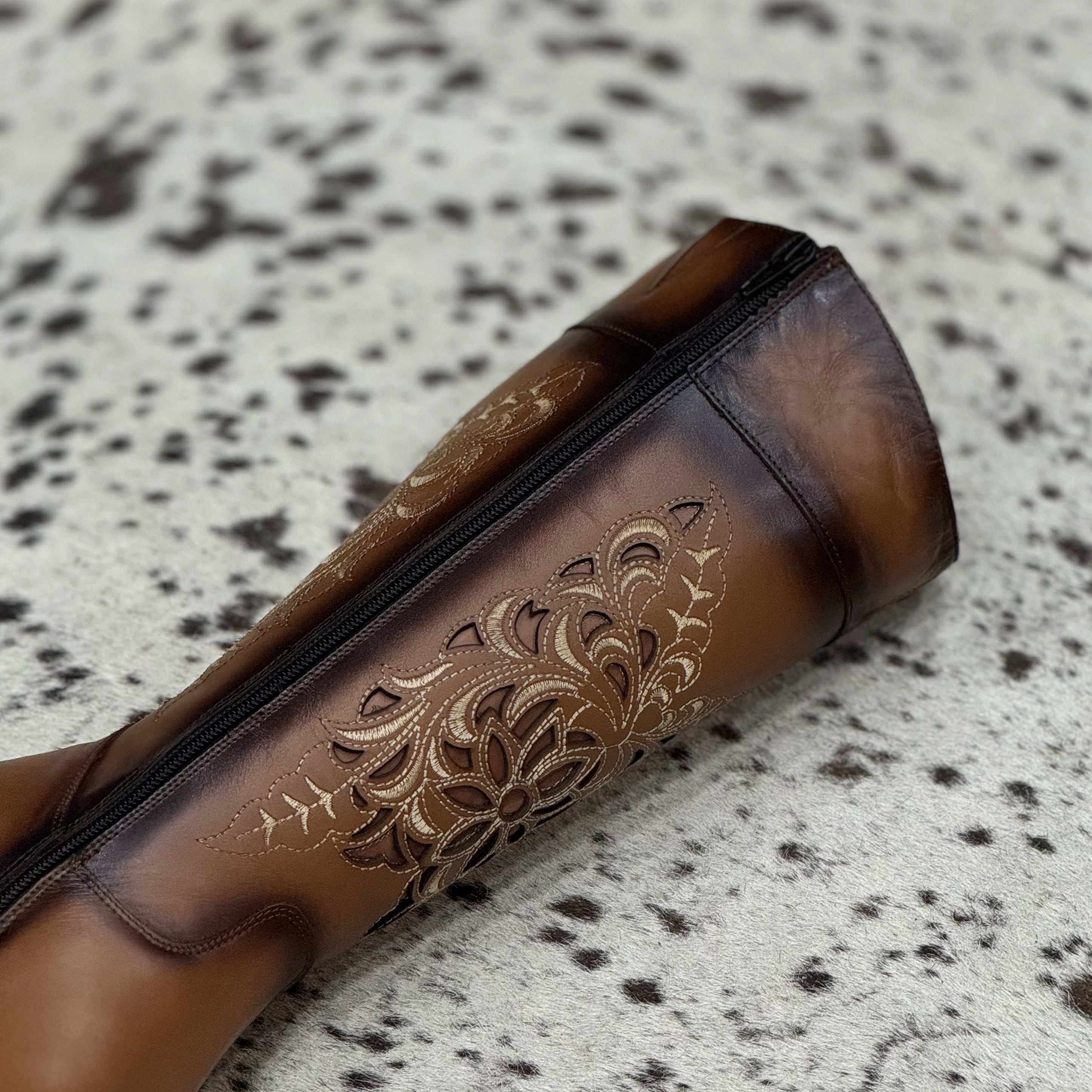 BOTA VANIDOSA MIEL TUVO ALTO