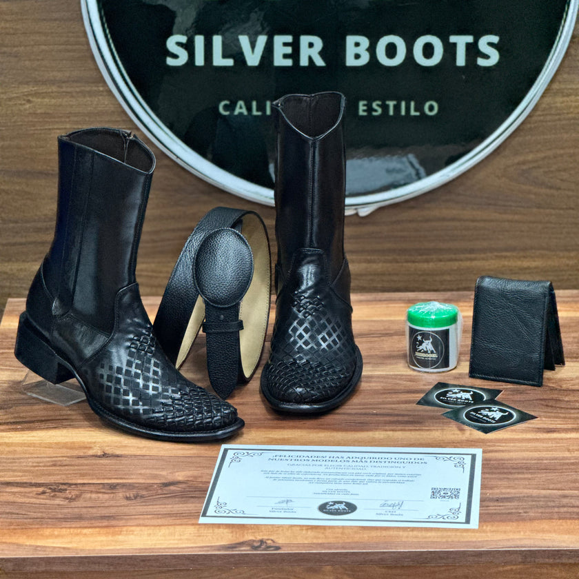 Máximo Petatillo y láser negro