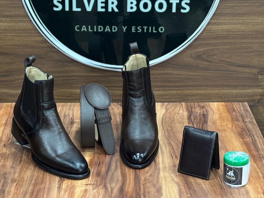 Erik oval color negro